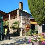 Santa Marina Hotel Portomarin